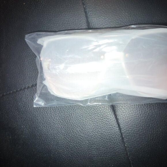 Luxury Fashion Glasses - Picture 2 of 2